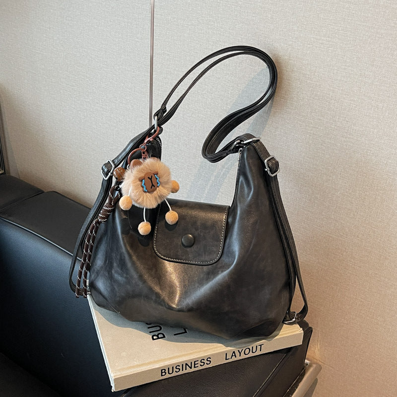Luxurious Casual Hobo Handbag LoungeYard — product view 6