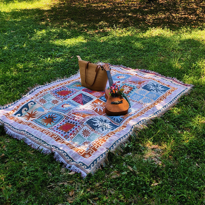 Decorative Outdoor Tapestry Blanket — product view 2
