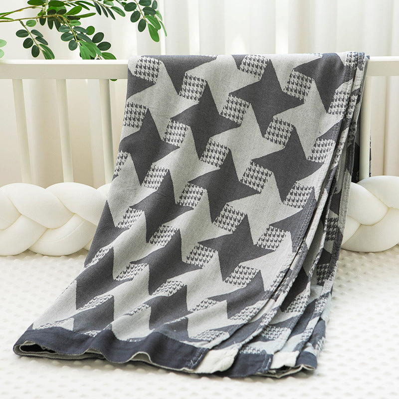 Women's bedspread with cute giraffe motif LoungeYard — product view 4