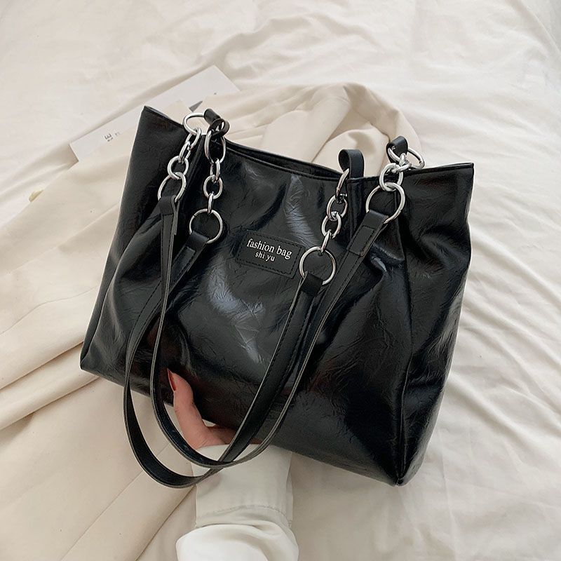 Chic Designer Tote Bag LoungeYard — product view 6