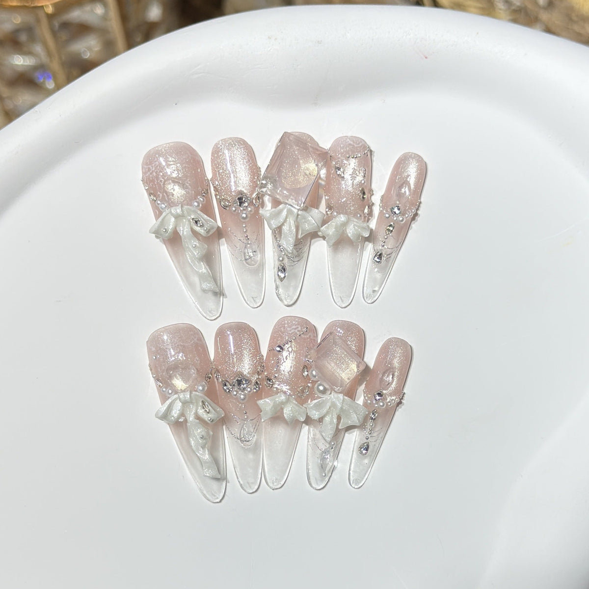 Decorative Stiletto Press-On Nails Set — product view 3