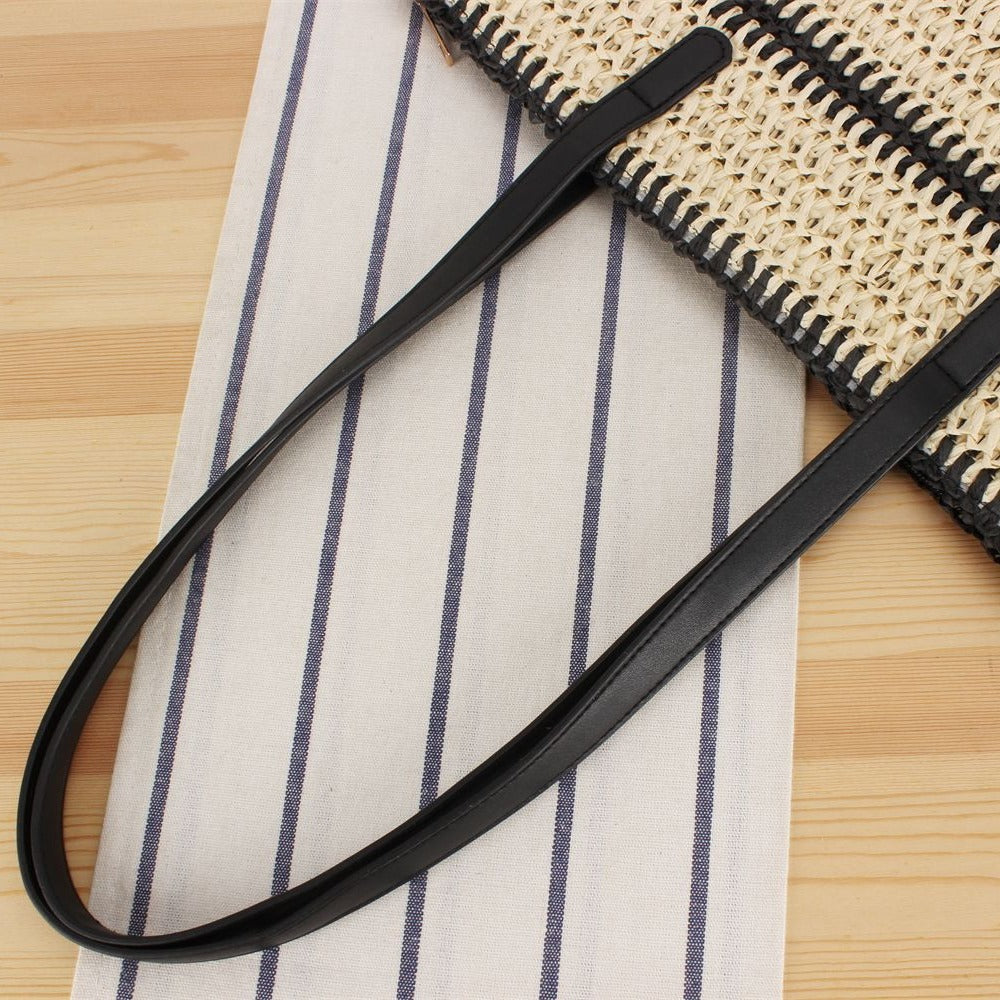 Elegant beach bag with modern stripes LoungeYard — product view 1