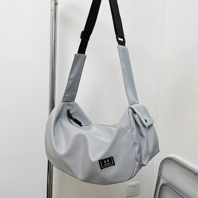 Sporty shoulder bag with adjustable carrying strap LoungeYard — product view 4