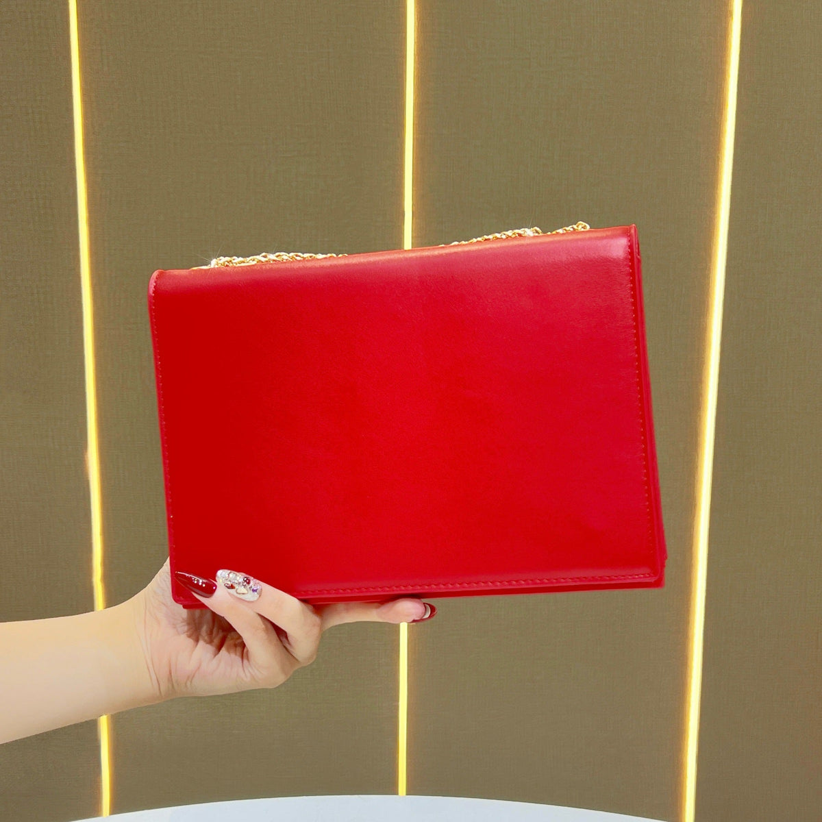 Minimalist Envelope Clutch — product view 7