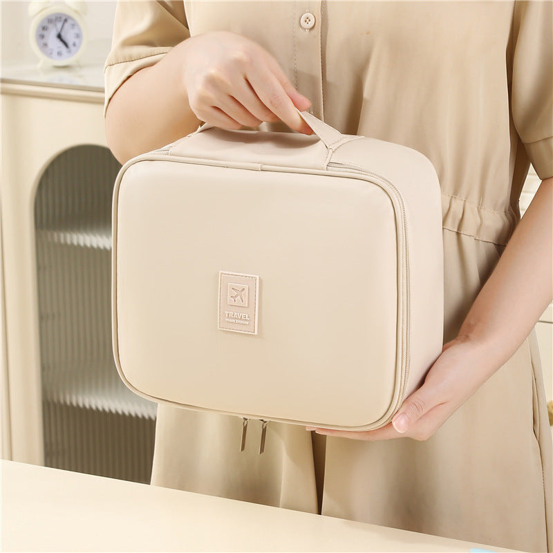 Premium Travel Organizer Case LoungeYard — product view 2