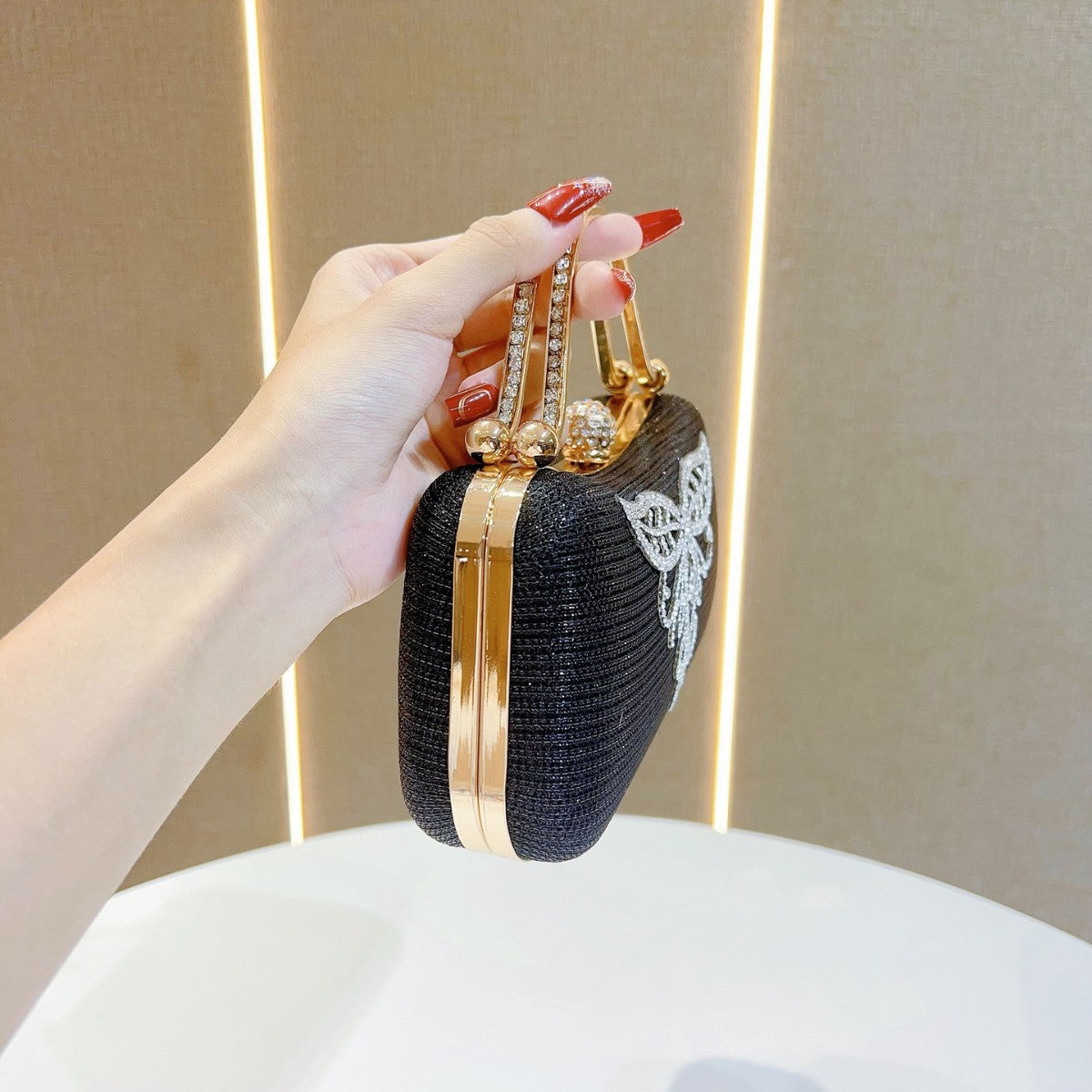 Elegant Decorative Evening Clutch — product view 2