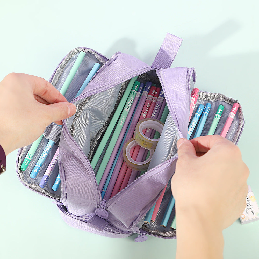 cosmetic storage bag LoungeYard — product view 3