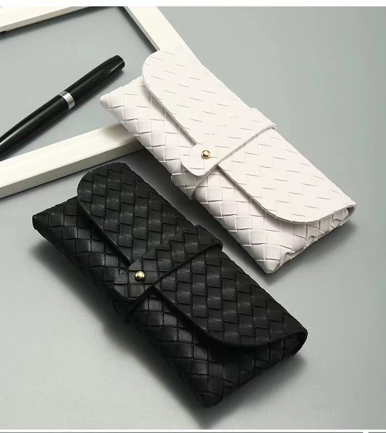 Woven Leather Clutch LoungeYard — product view 2