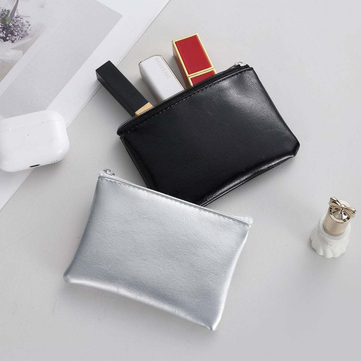 Sleek Zippered Coin Pouch — product view 4