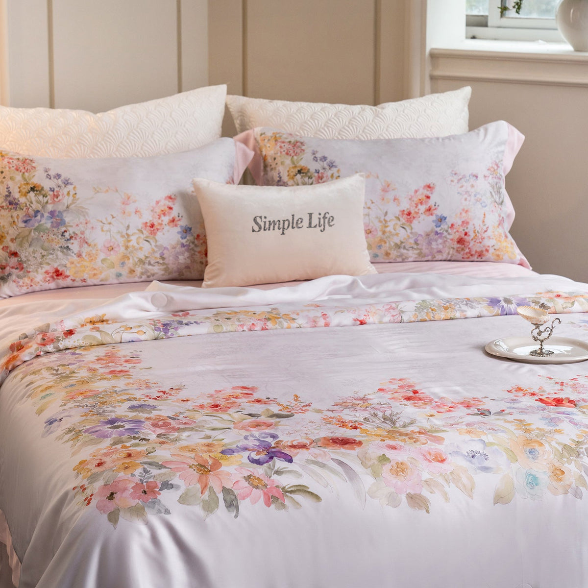 Luxurious cotton satin bed linen set with delicate floral print and quilted bedspread — product view 7