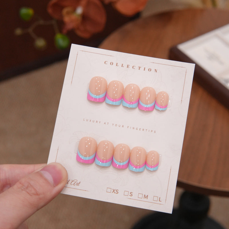 Luxurious Artfully Designed Press-On Nail Set — product view 4