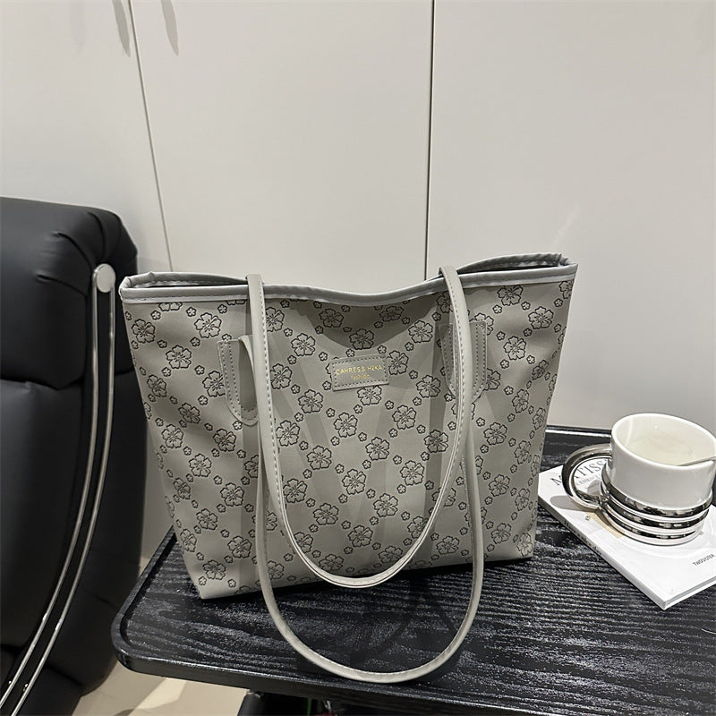 Floral Embossed Tote Bag LoungeYard — product view 3