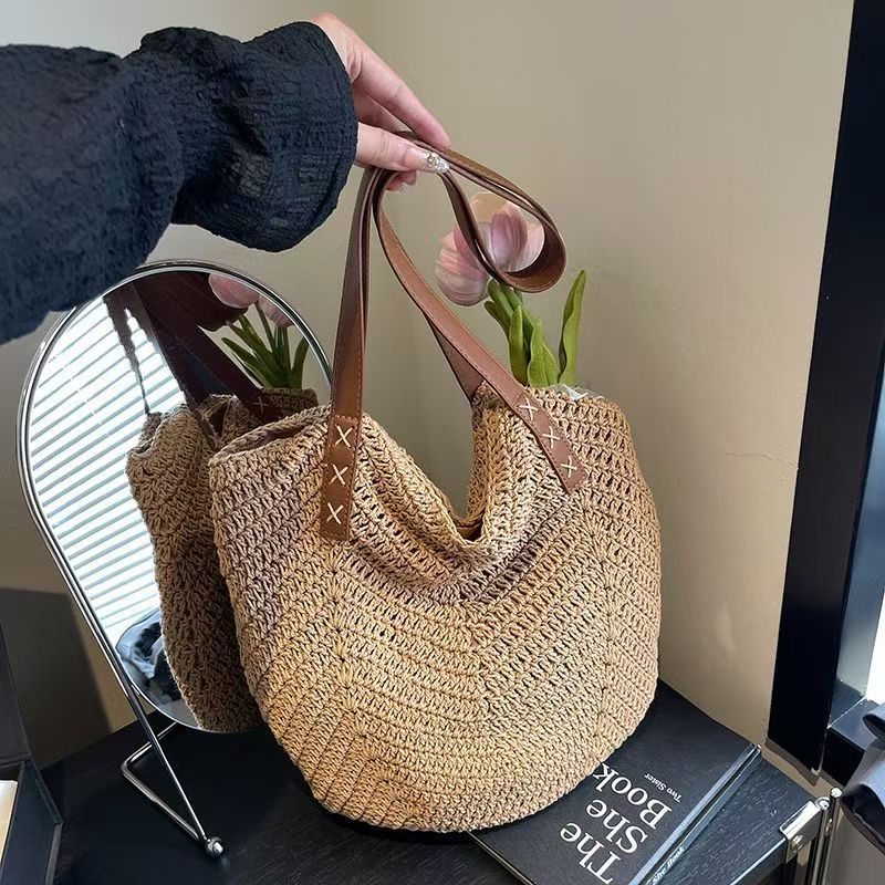 Handcrafted Bag Made of Natural Material LoungeYard — product view 7