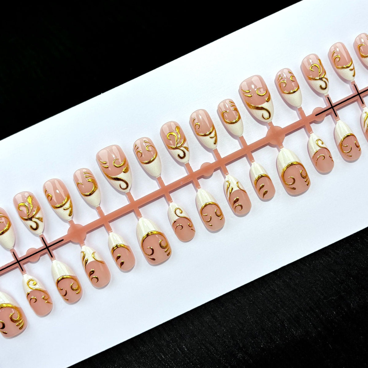 Decorative Press-On Nail Set with Elegant Gold Accents — product view 2