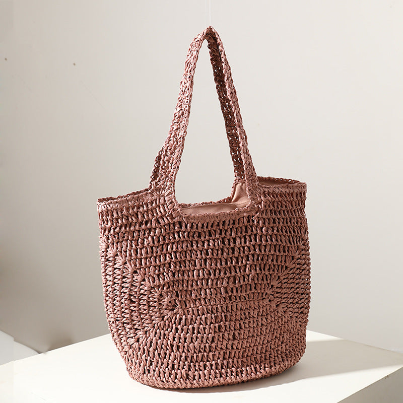 Handmade straw bag with comfortable inner bag LoungeYard — product view 6