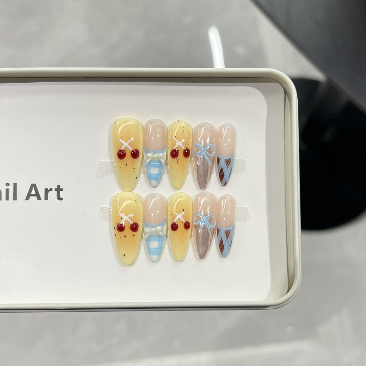 Creative Themed Press-On Nail Art Set — product view 6