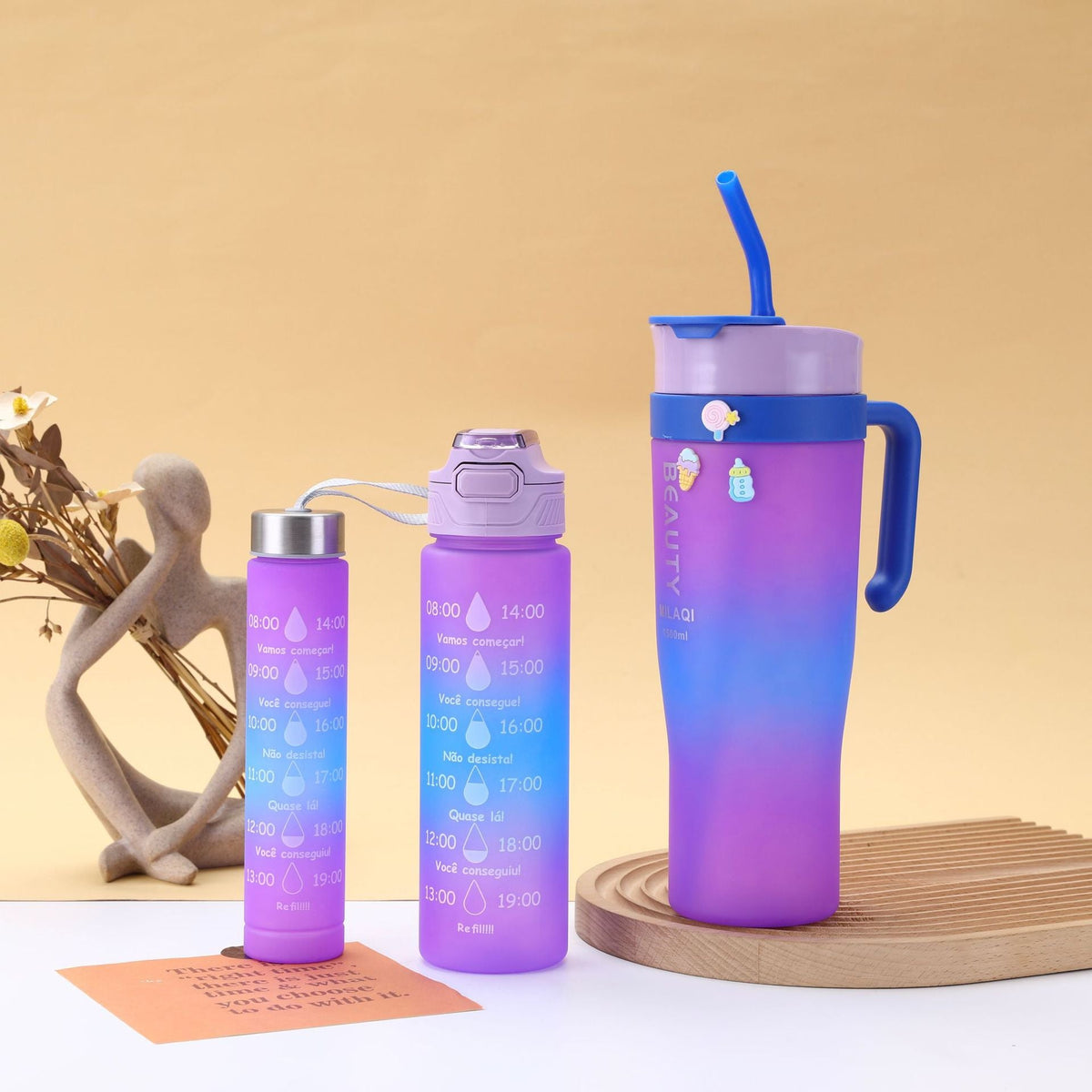 Ladies stylish and practical water bottle with design and time markings LoungeYard — product view 6