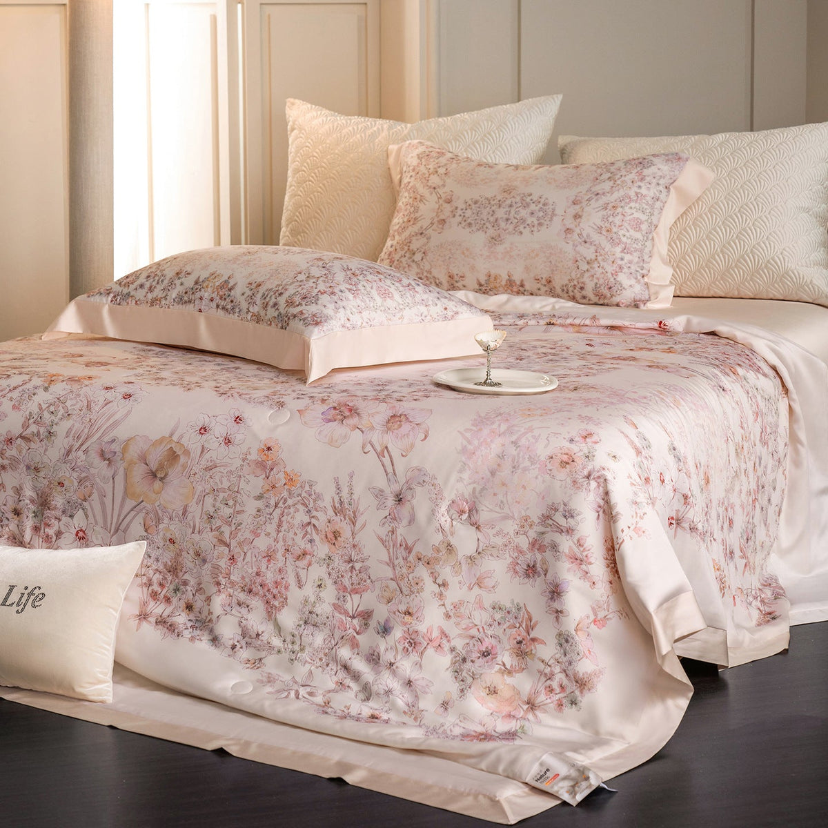 Luxurious cotton satin bed linen set with delicate floral print and quilted bedspread — product view 2