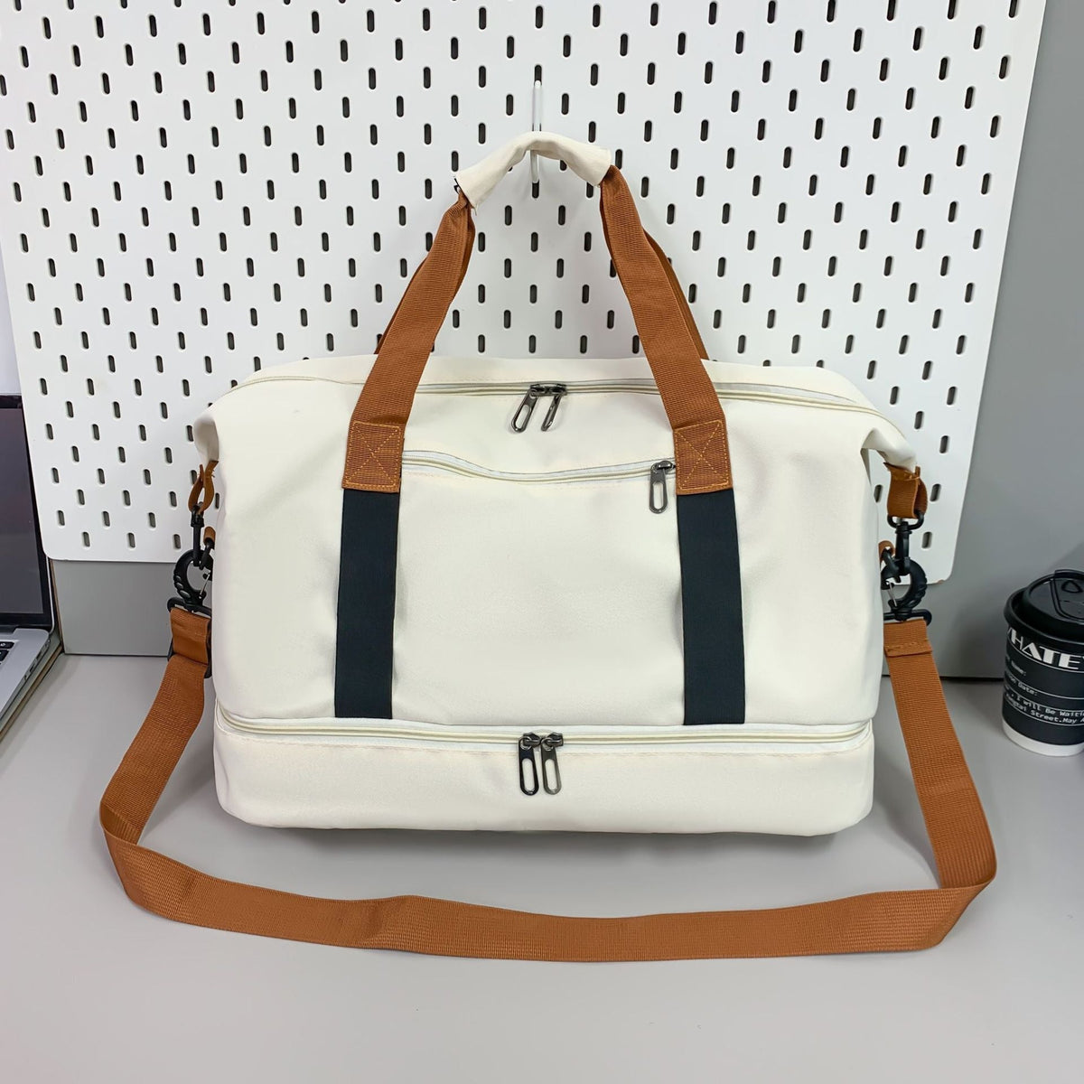 Stylish Travel Duffle Bag LoungeYard — product view 4