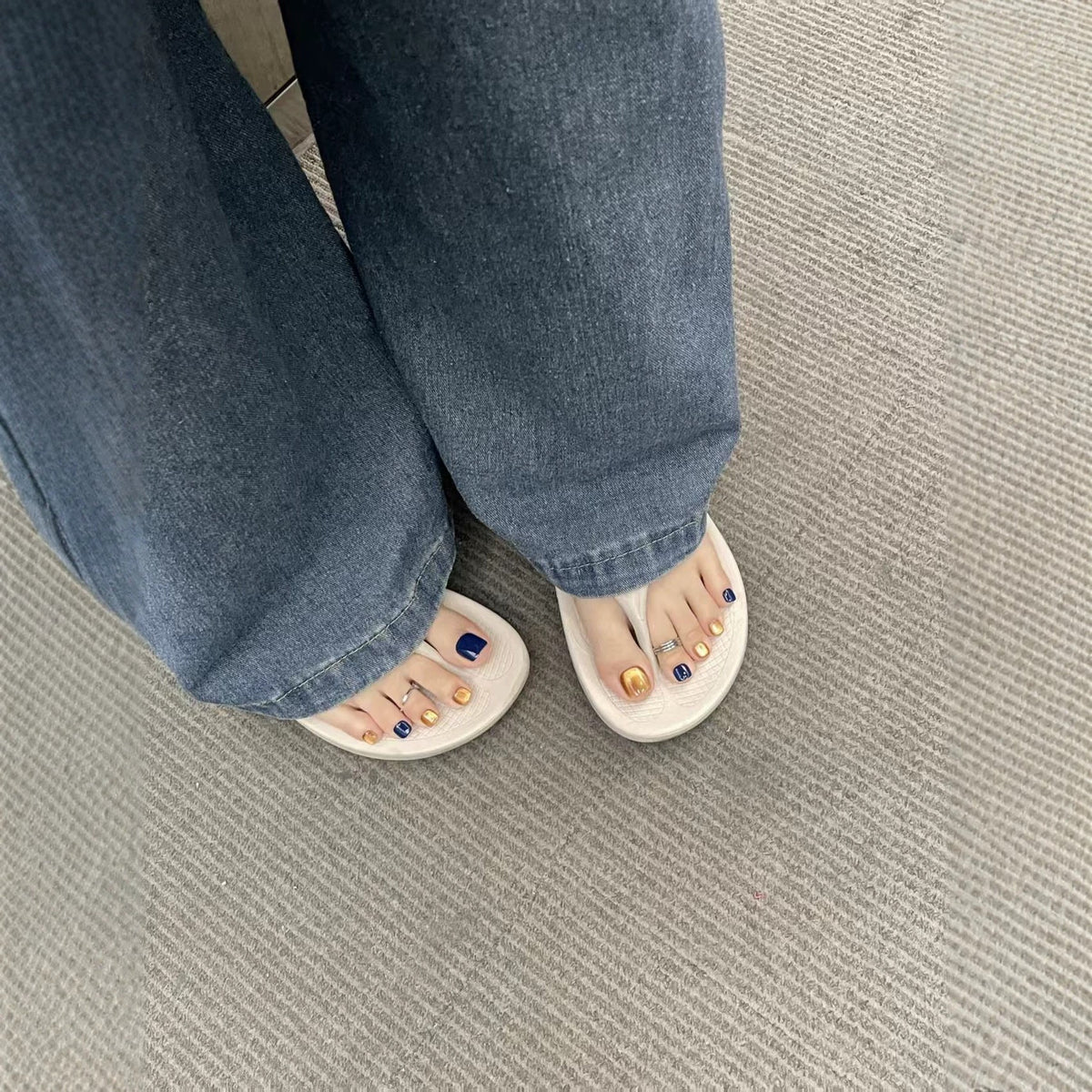 Comfortable Casual Flip Flops — product view 3