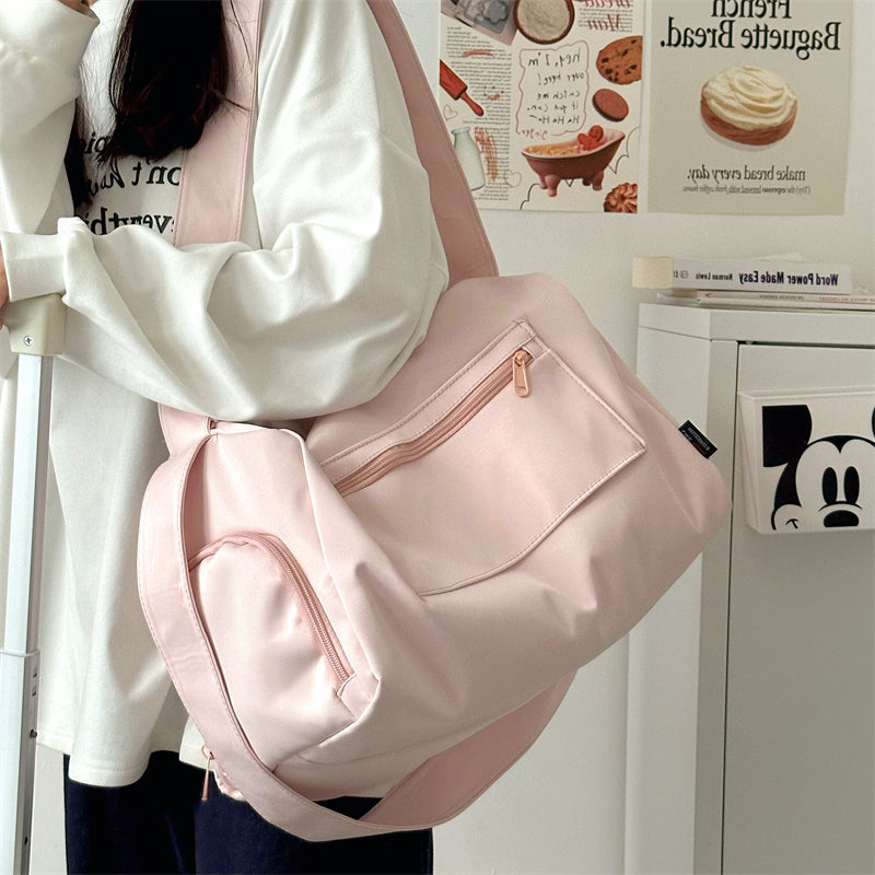 Spacious Travel Duffle Bag LoungeYard — product view 1