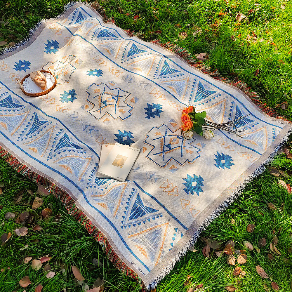 Artistic Geometric Throw Blanket — product view 6