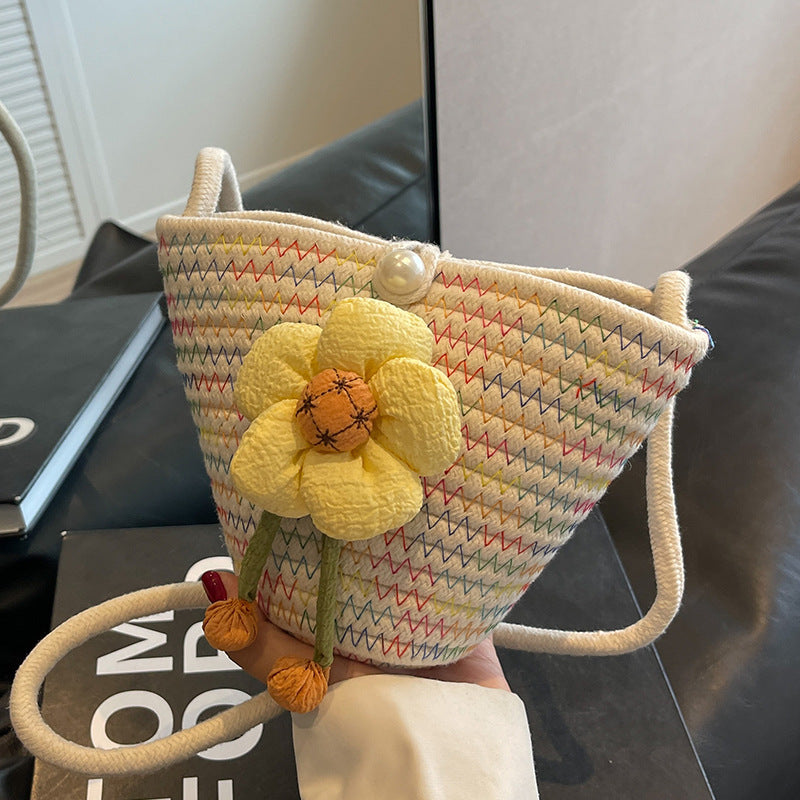 Decorative Floral Woven Bucket Bag — product view 4
