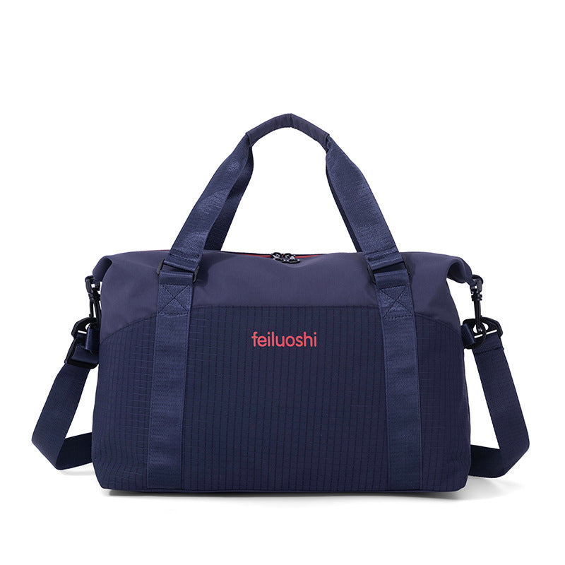 Ladies sporty and practical weekender bag LoungeYard — product view 5