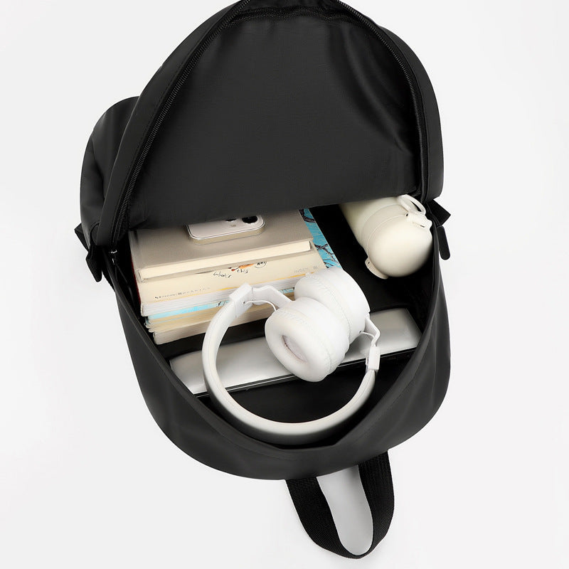 Stylish laptop backpack with protective compartments LoungeYard — product view 4