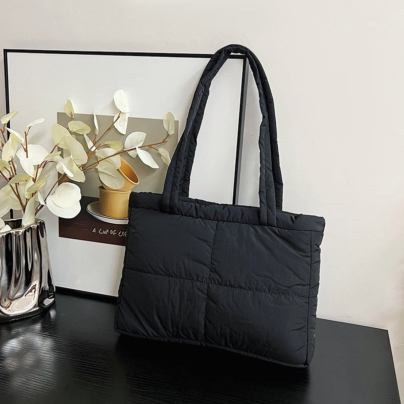 Padded Texture Tote Bag — product view 3