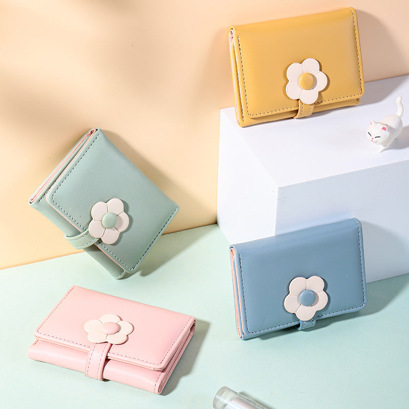 Charming Floral Accent Wallet — product view 4