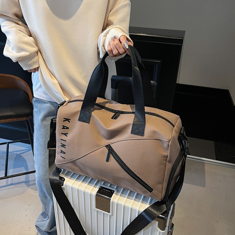 Multifunctional Sports Bag with High-Performance Compartment System LoungeYard — product view 1