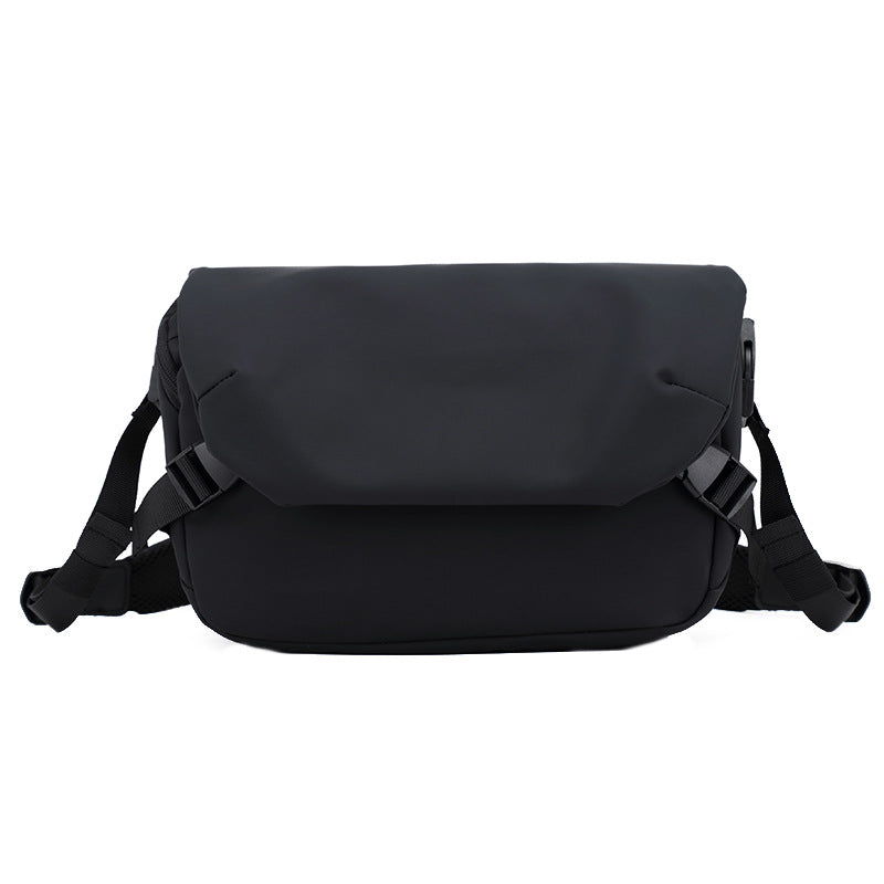 Waterproof Urban Messenger Bag LoungeYard — product view 5