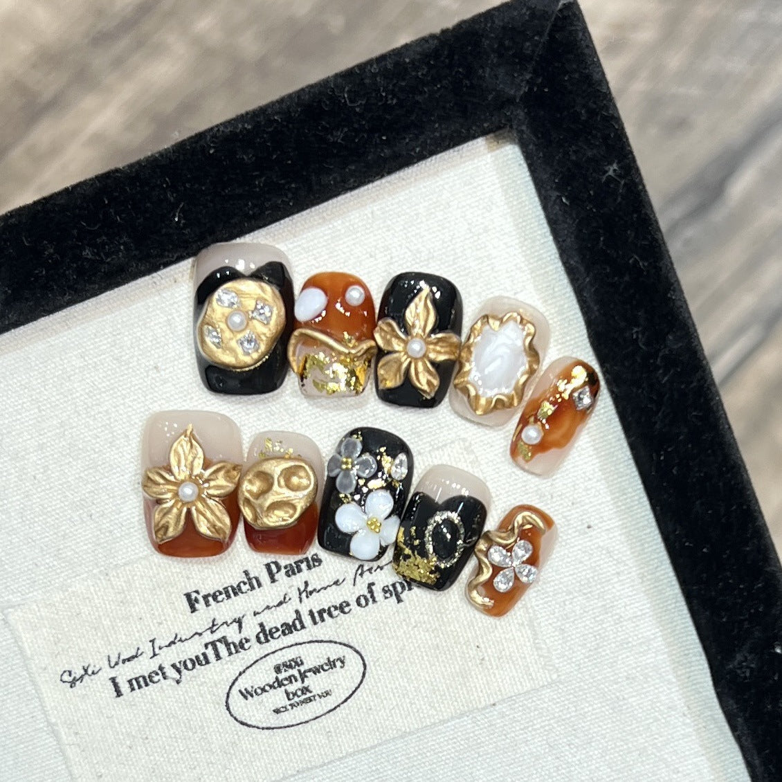 Elegant Nail Art Set — product view 1