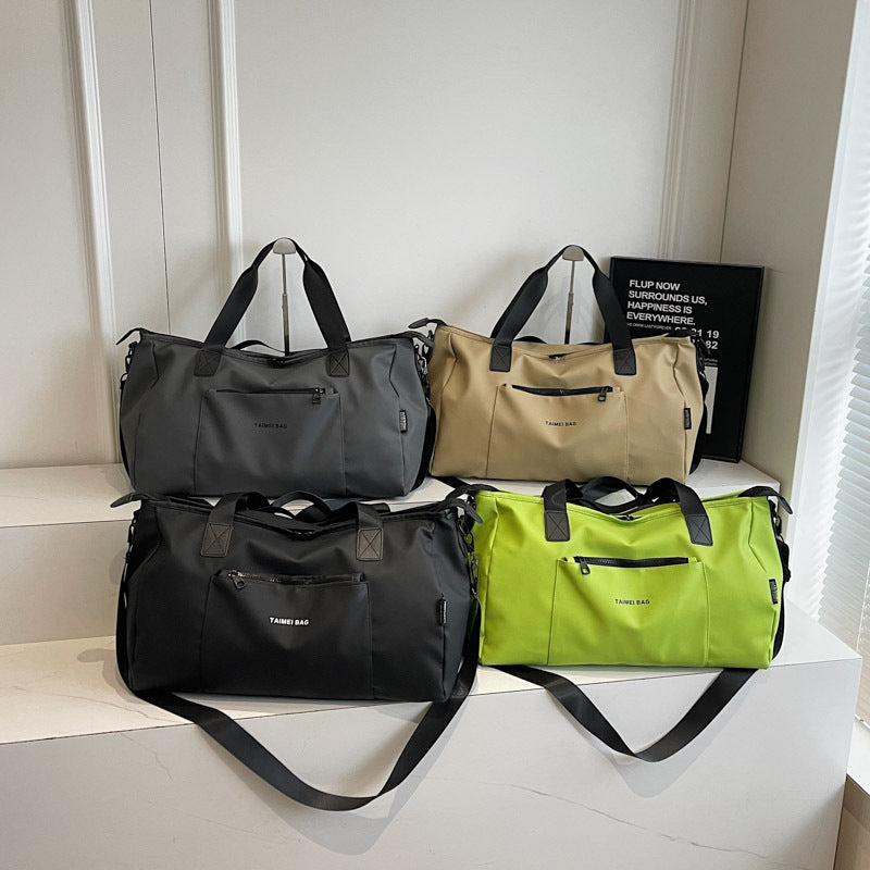 High-Quality Sports Travel Bag With Multifunctional Compartments LoungeYard — product view 4