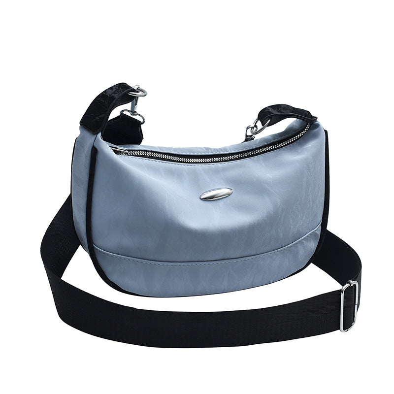 Medium Capacity Crossbody Bag — product view 4