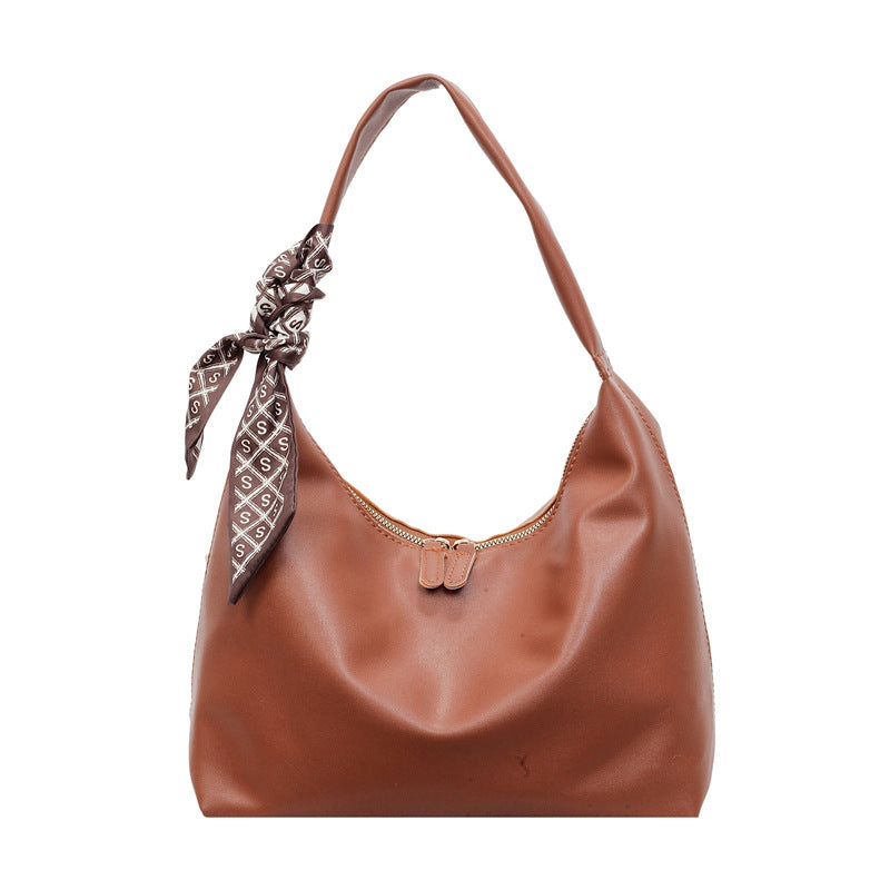 Chic Slouchy Hobo Bag LoungeYard — product view 5