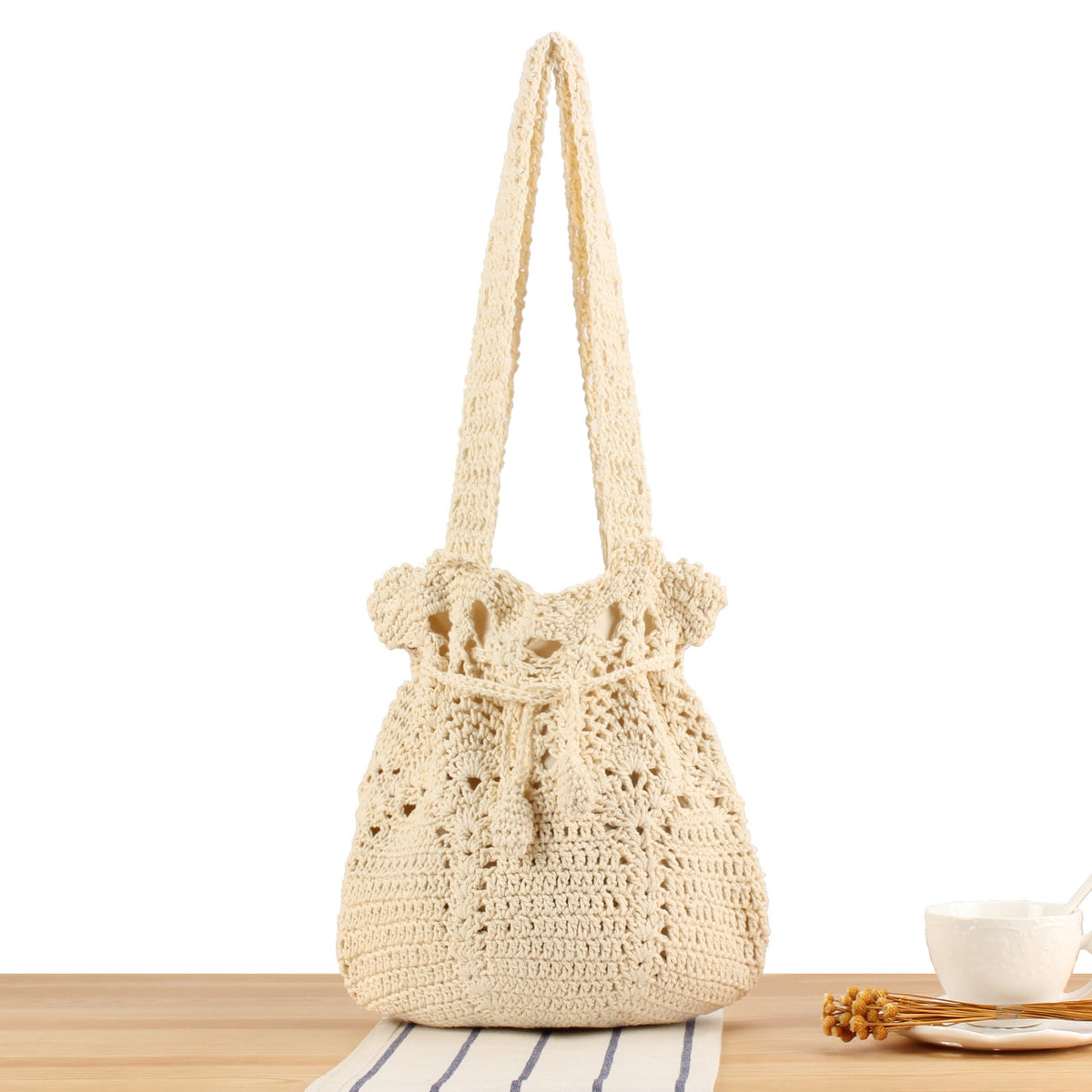 Large crochet bag with adjustable carrying strap LoungeYard — product view 1