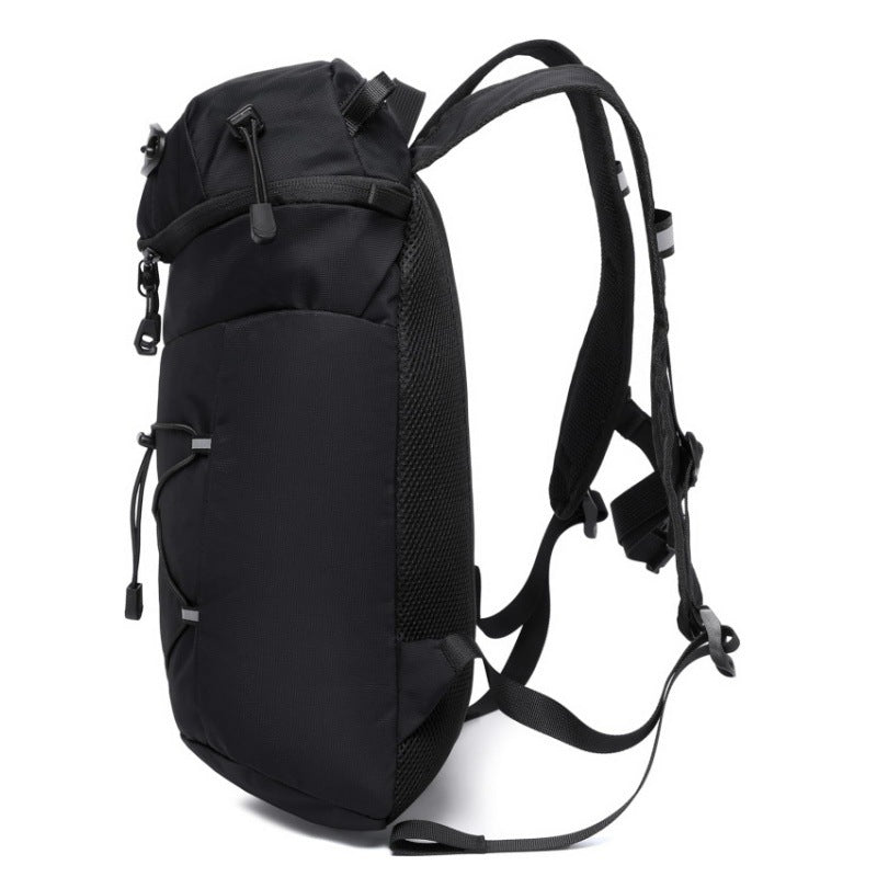 Practical backpack for leisure activities LoungeYard — product view 3