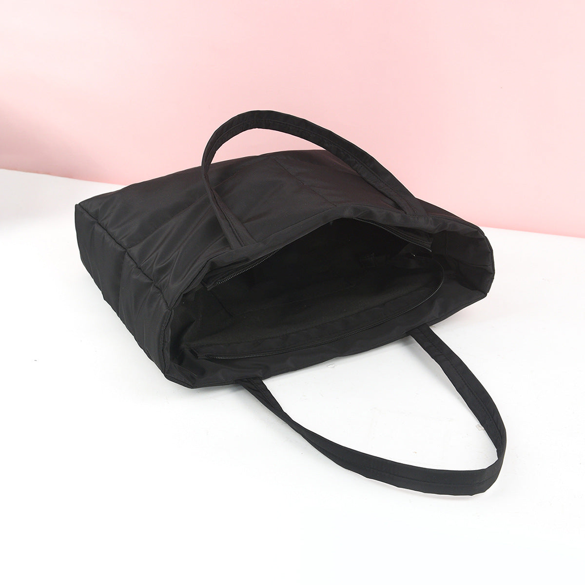 Shopping bag with Padded Design LoungeYard — product view 3