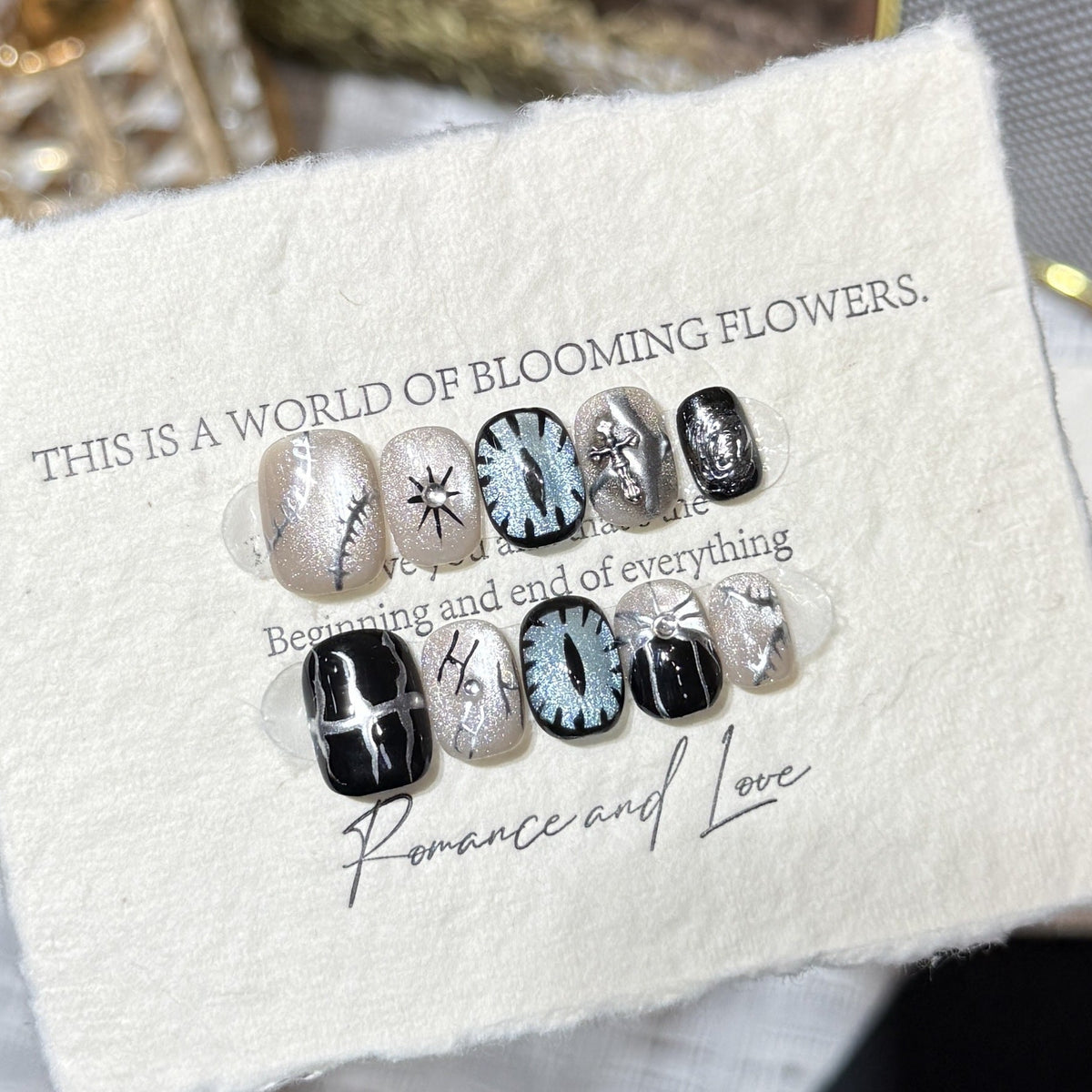 Artistic Abstract Press-On Nail Set — product view 1