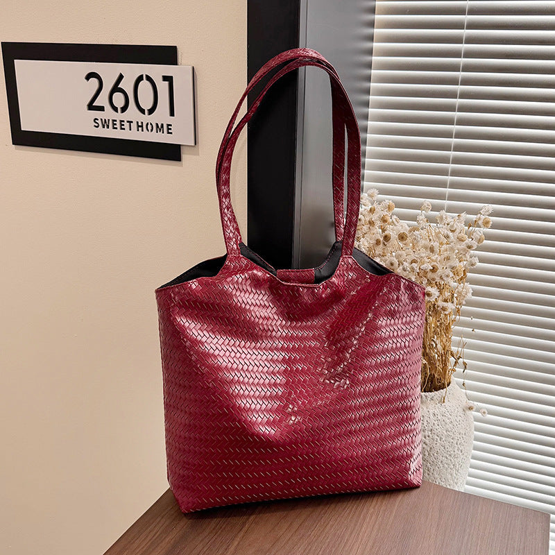 WoSpacious Woven Tote Bag LoungeYard — product view 2