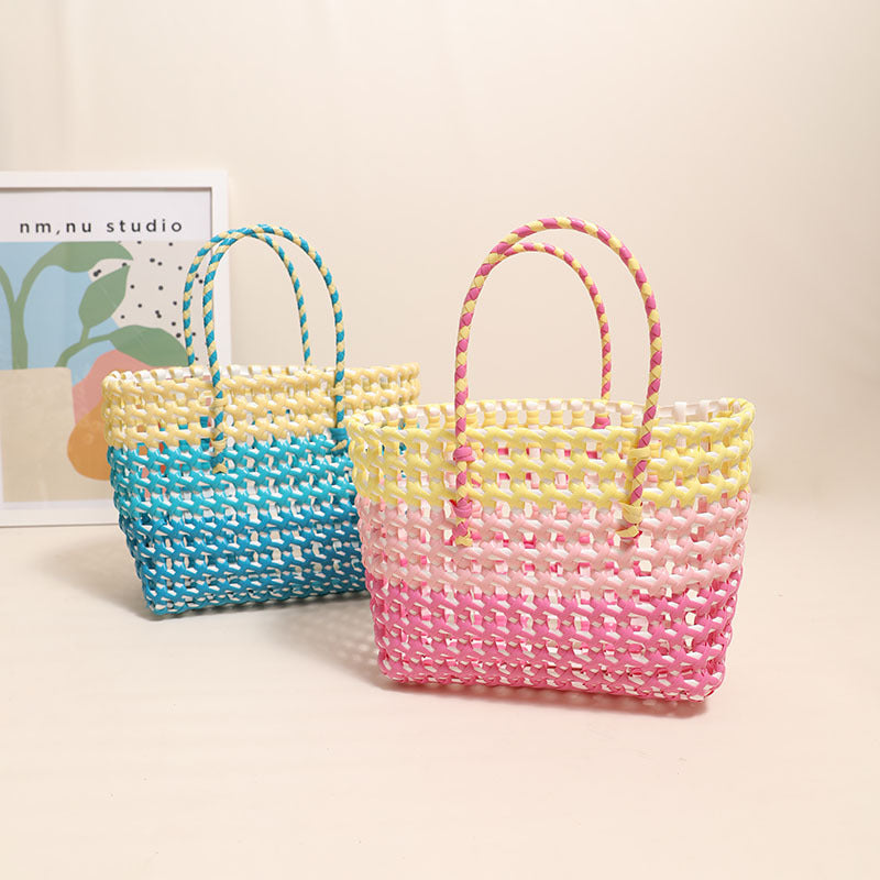 Handcrafted straw bag with colorful gradient LoungeYard — product view 3