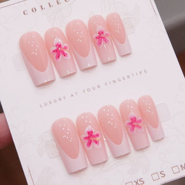 Luxury Floral Press-On Nail Set — product view 1