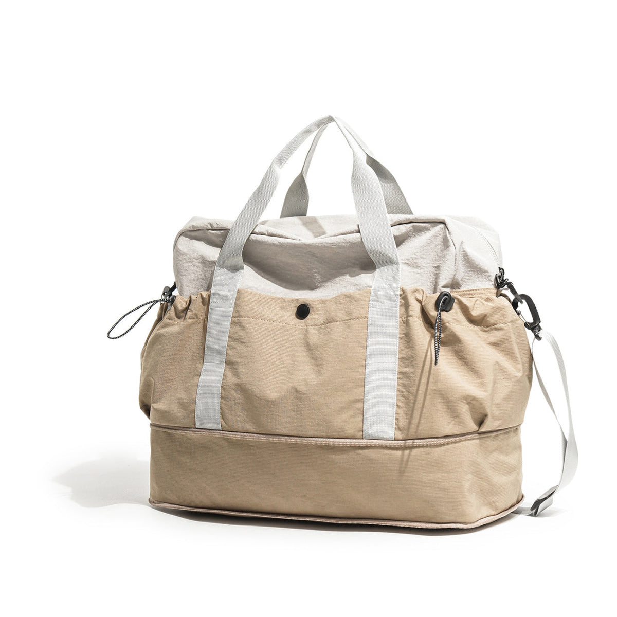 Sporty Travel Bag LoungeYard — product view 2