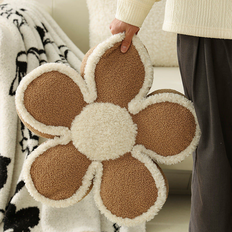 Flower-shaped short-pile bath mat made of soft tufting with non-slip backing LoungeYard — product view 4