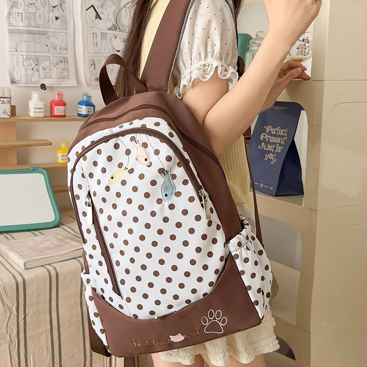 Playful Animal-Themed School Backpack LoungeYard — product view 2