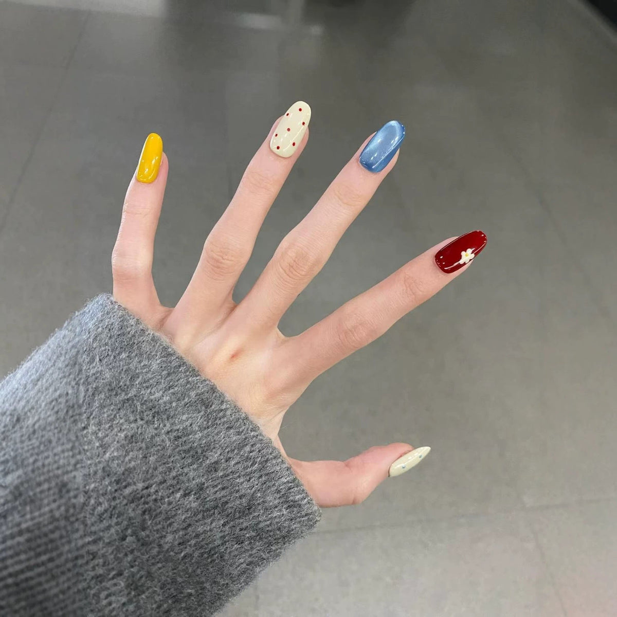 Creative Nail Art — product view 1