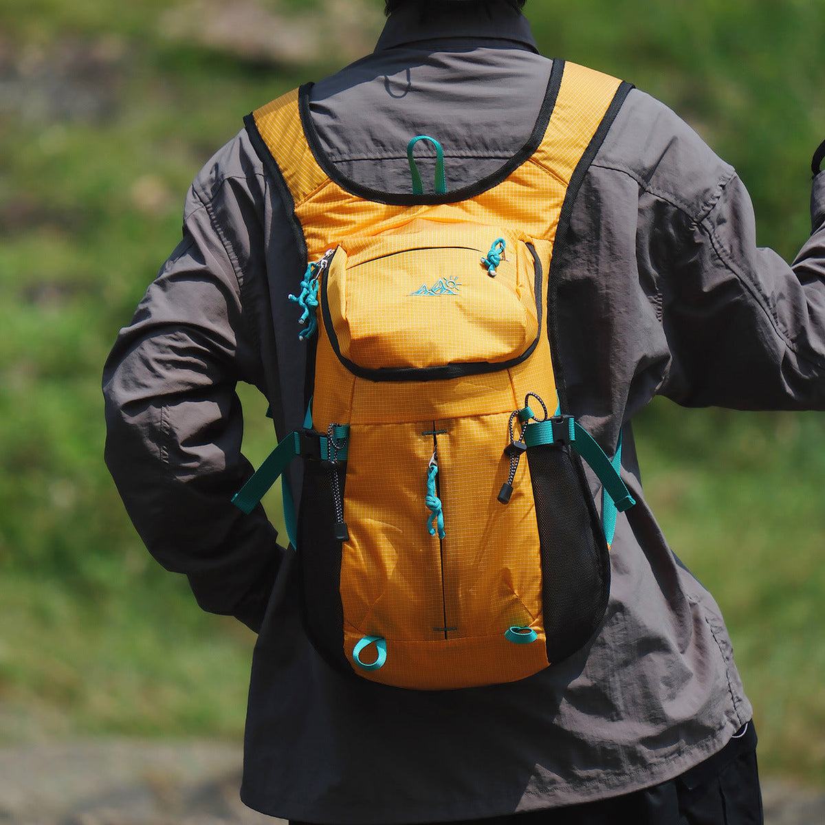 Lightweight Versatile Outdoor Backpack LoungeYard — product view 1