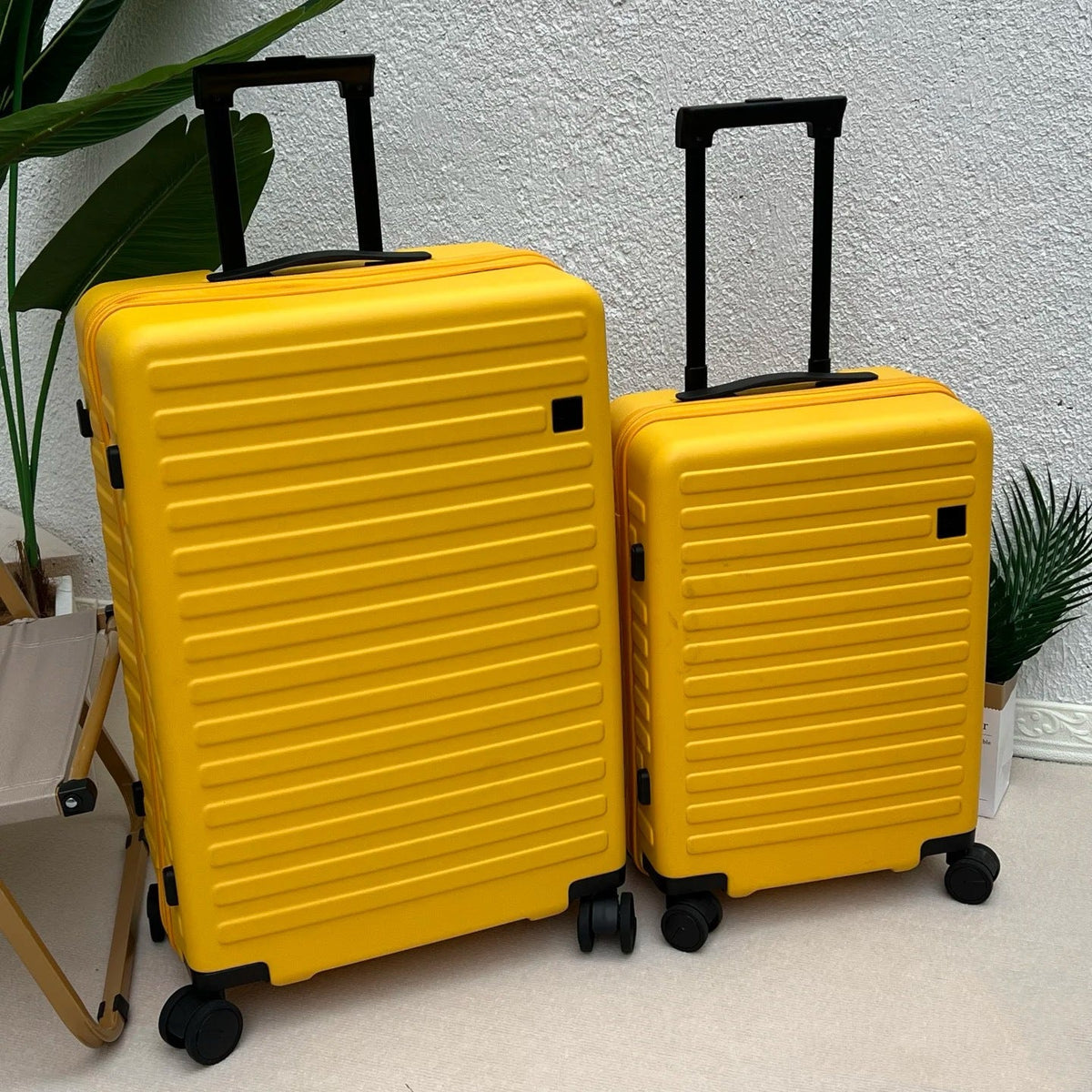 Premium Hardshell Wheeled Luggage — product view 5